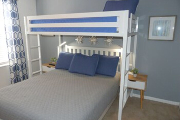 Room 119 of 120