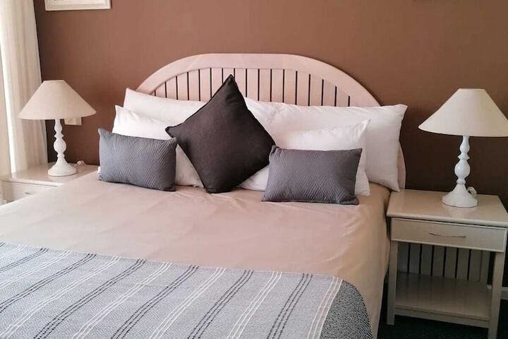 Room 28 of 59