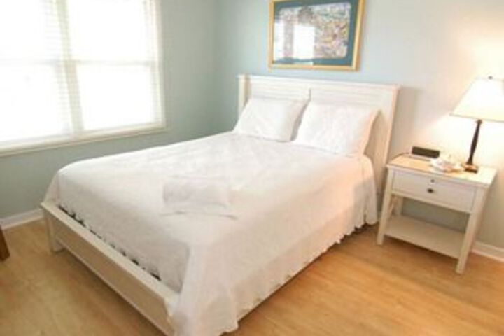 Photo of Beachside Drive 21 by RedAwning