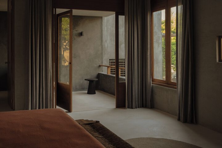 Room 12 of 47