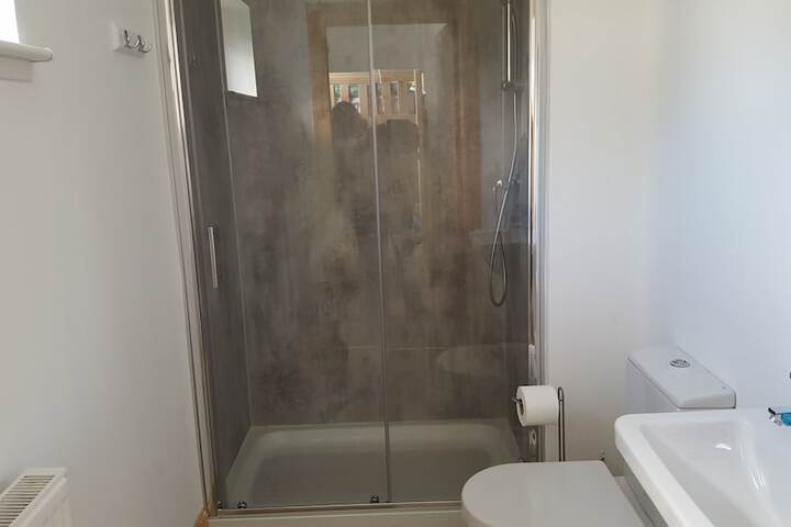 Room 6 of 19