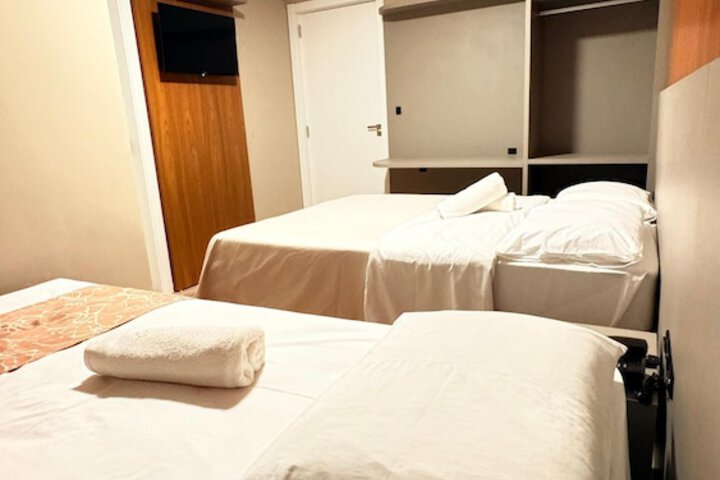 Room 105 of 113