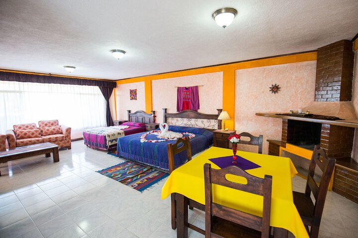 Room 3 of 40