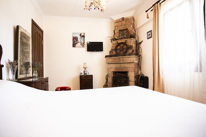Room 10 of 92