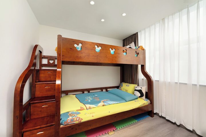 Room 19 of 58