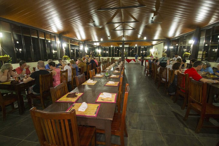 Dining 55 of 71