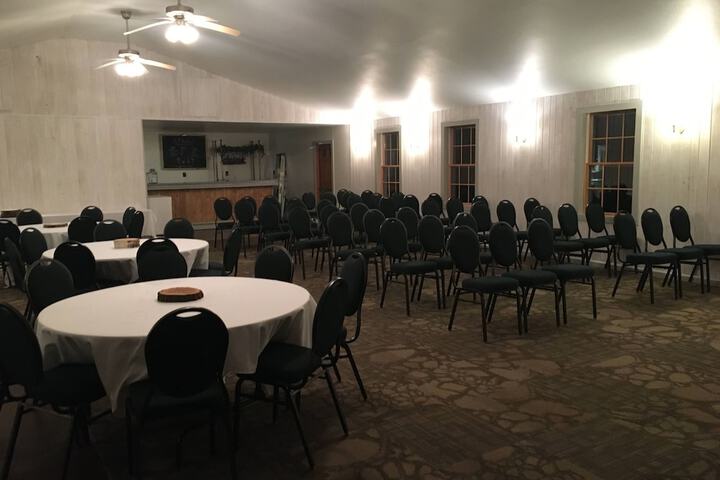 Ballroom/Hall 99 of 111