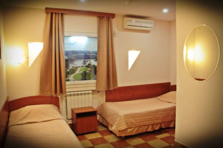 Room 3 of 30