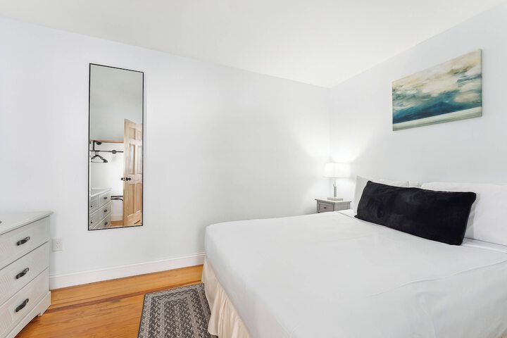 Room 16 of 75