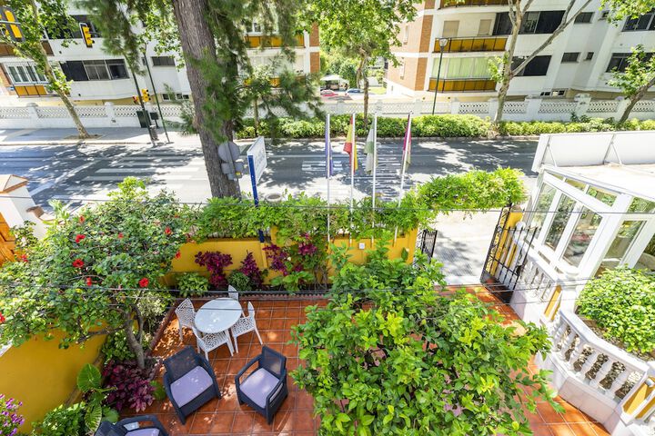 Sundeck 63 of 66