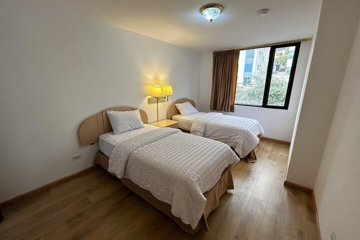 Room 16 of 56