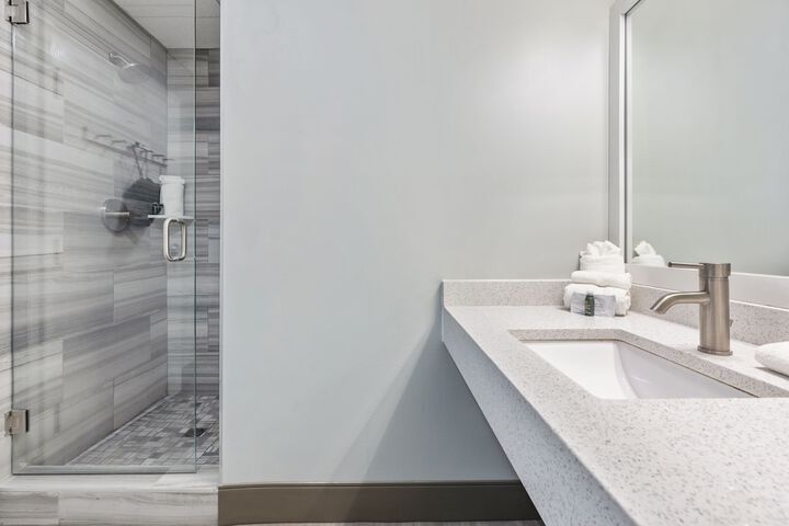 Bathroom shower
