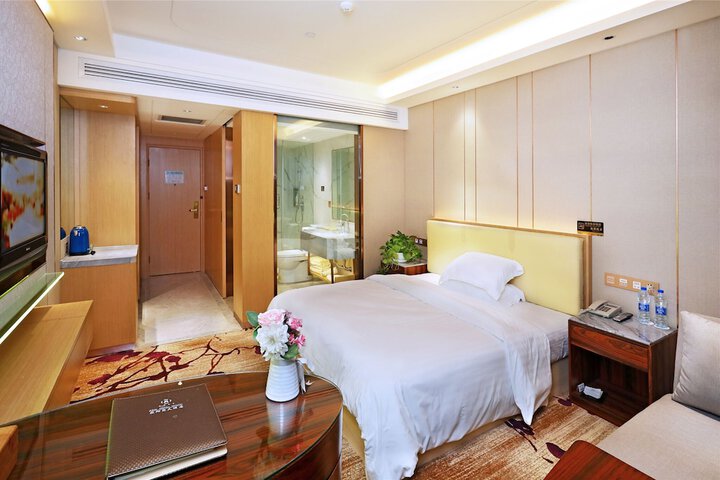 Room 18 of 44