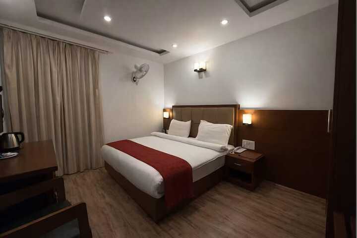 Room 20 of 71