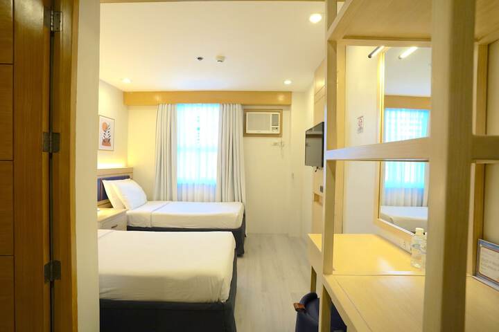 Room 40 of 81