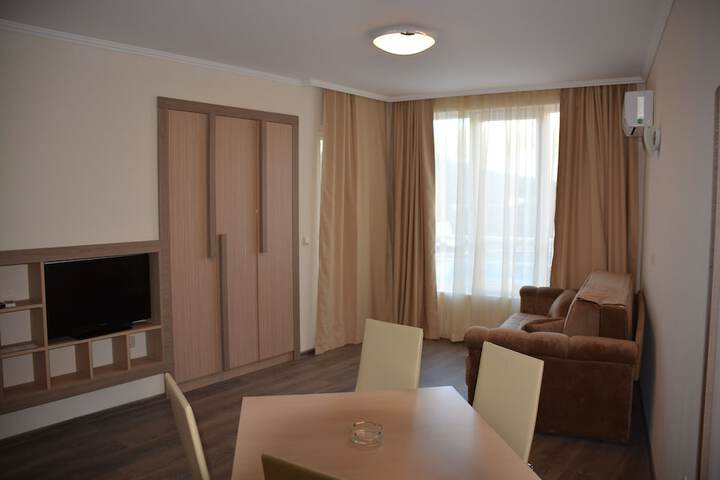 Room 19 of 68