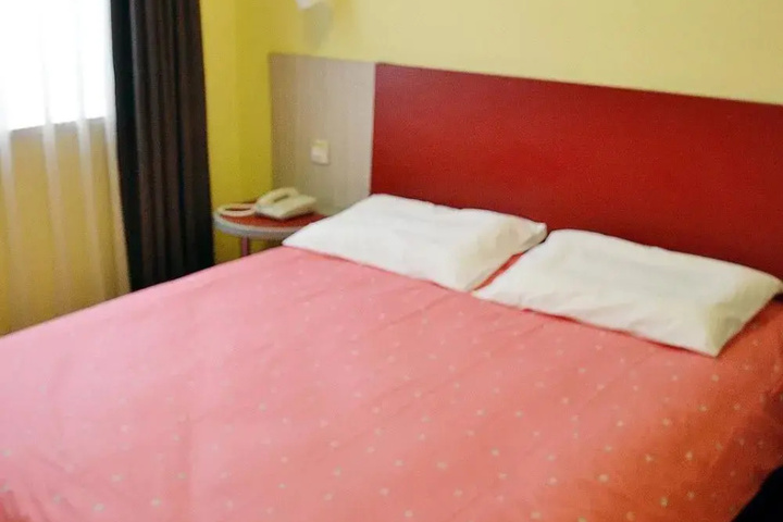 Room 2 of 14