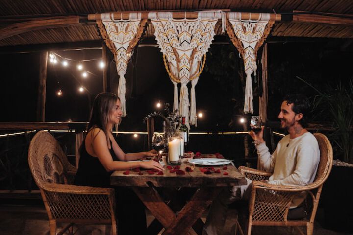 Dining 140 of 161