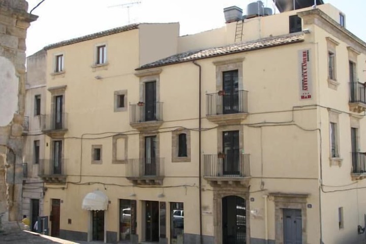 Facade