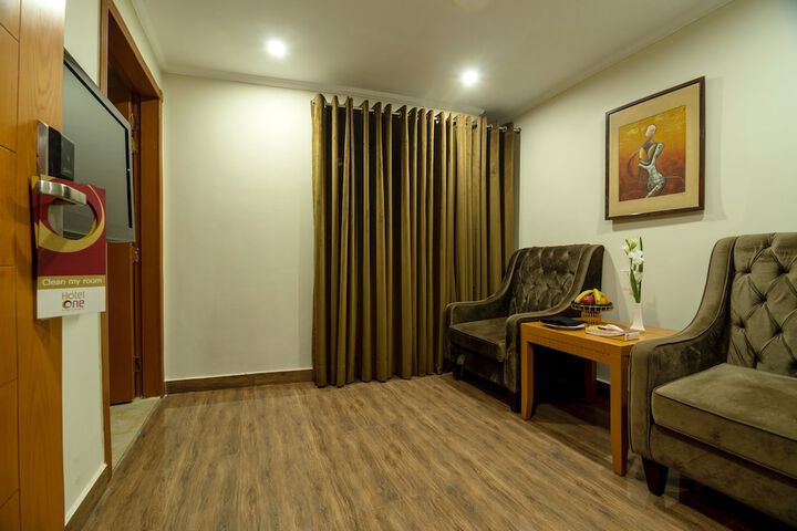 Room 13 of 24