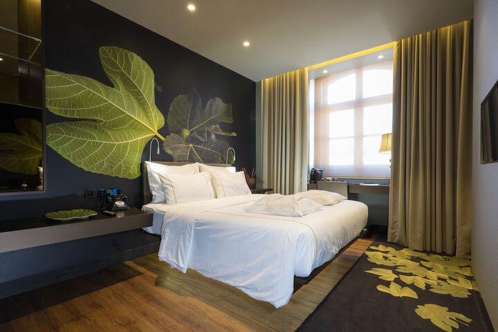 Room 3 of 54