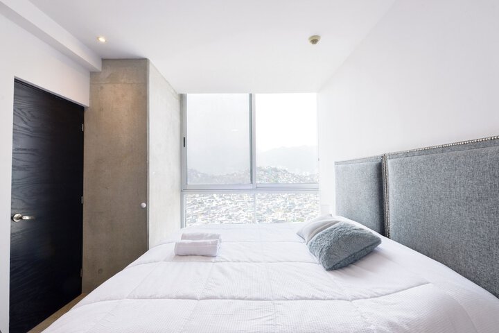Room 14 of 224