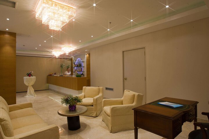 Business Center 97 of 112