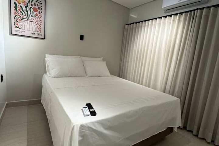 Room 8 of 37