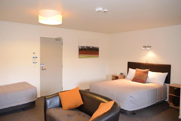 Room 21 of 52