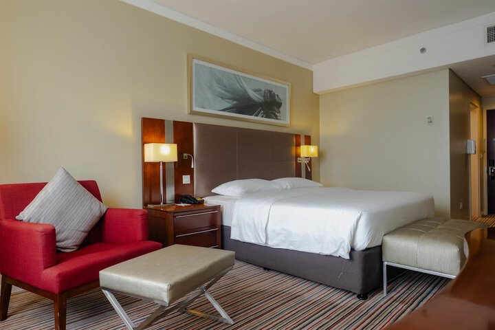 Room 32 of 108