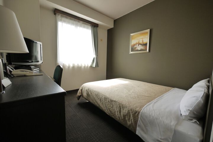 Room 4 of 29