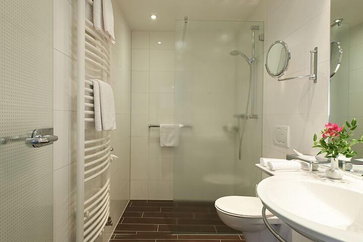 Bath Interior