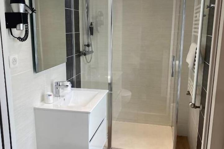 Clean Restrooms