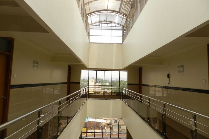 Ballroom/Hall 48 of 70
