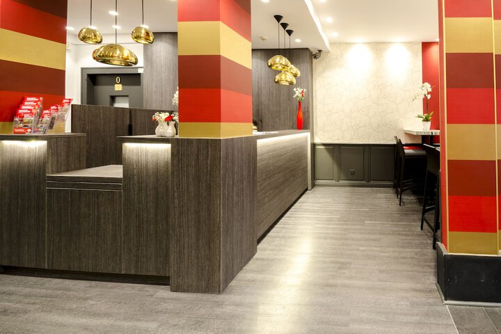 Hotel Interior 16 of 136