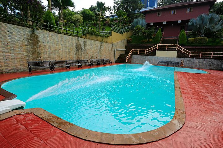 Pool 17 of 63