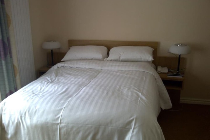 Room 5 of 44