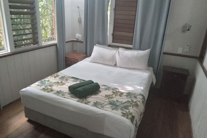 Room 47 of 195