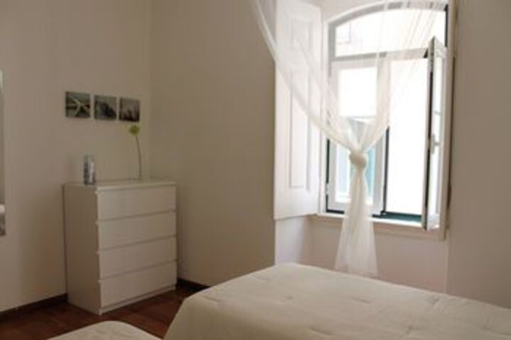 Room 55 of 118