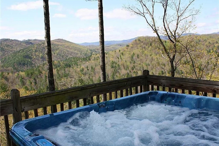Pool 14 of 27