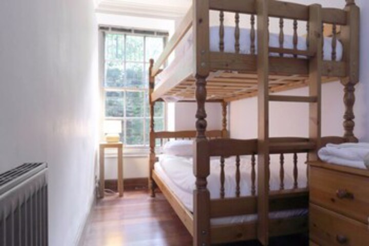 Room 19 of 53