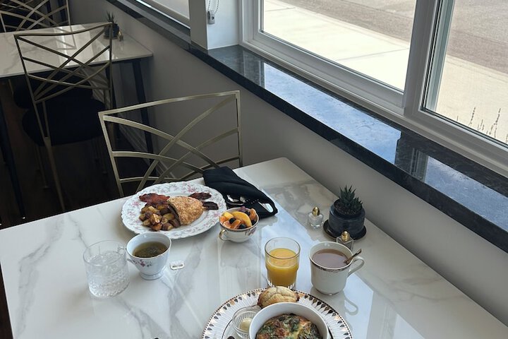 Breakfast/Coffee Service 52 of 69