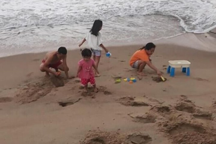 Beach 31 of 38