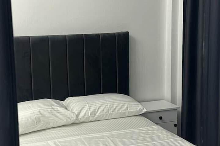 Room 50 of 65