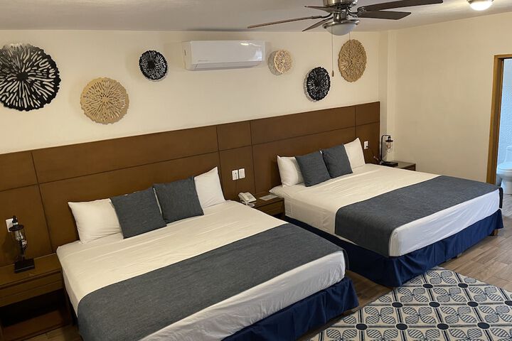 Room 8 of 41