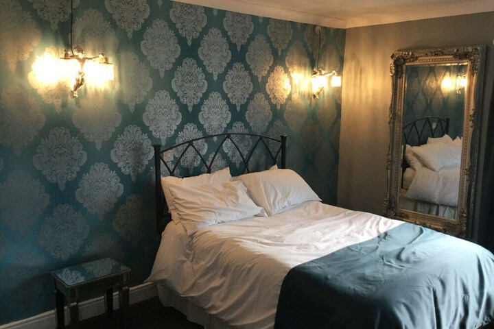 Room 9 of 53