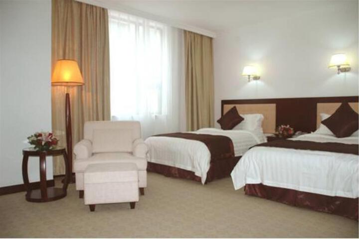 Room 14 of 17