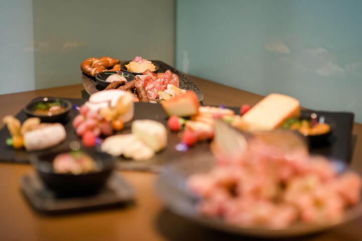 Dining 95 of 119