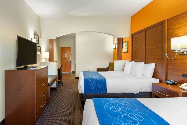 2 Queen Beds Suite Accessible (8 of 27)