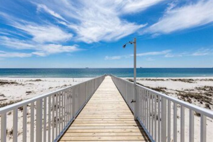Beach 38 of 113